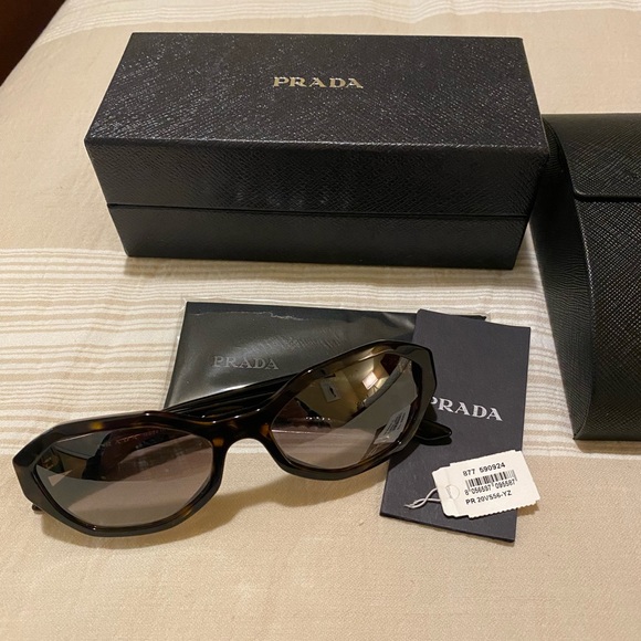 BRAND NEW AUTHENTIC Prada brown chess rectangle sunglasses - Picture 2 of 5